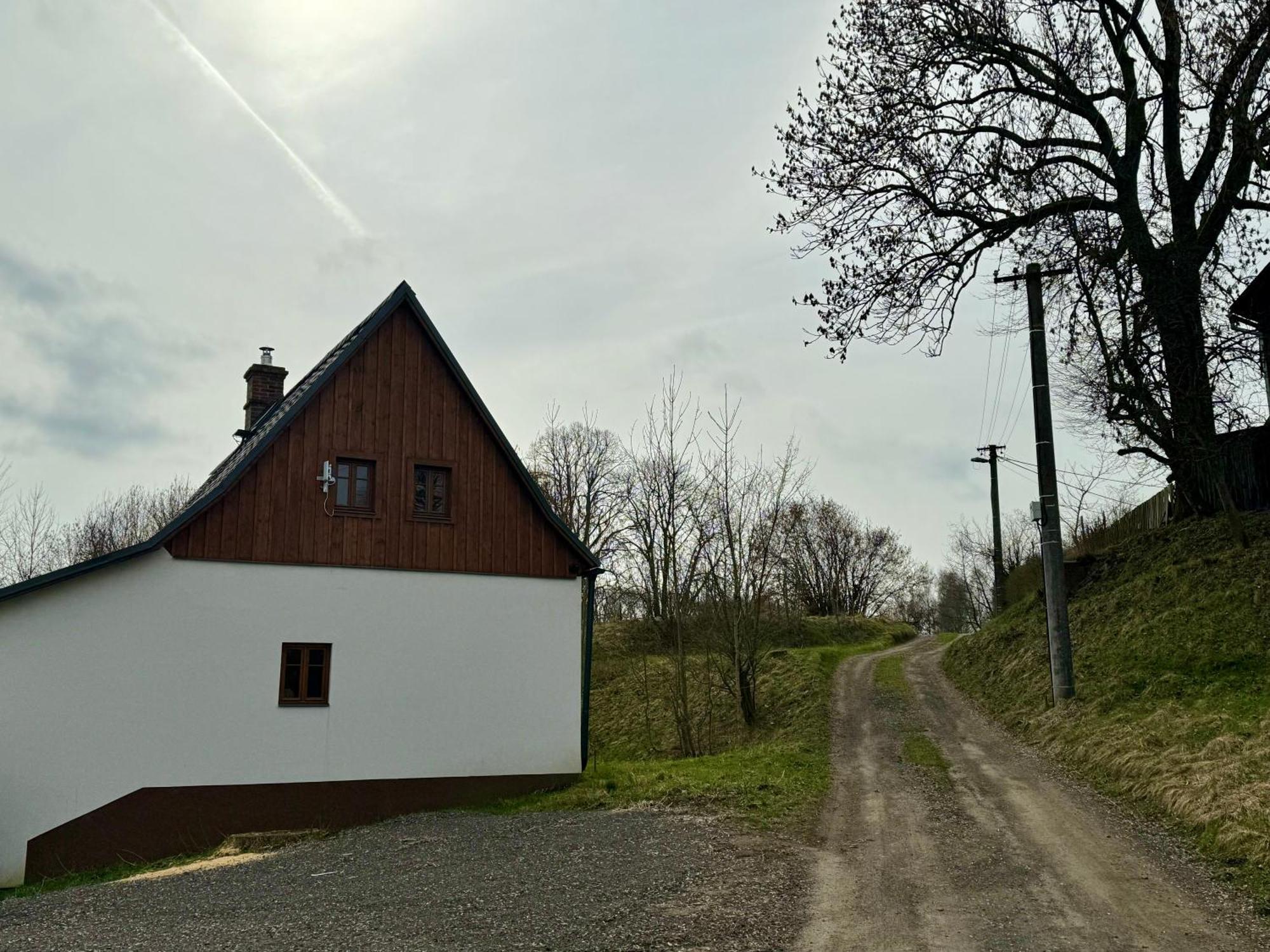 V Udoli Jablonne v Podjestedi Exterior foto